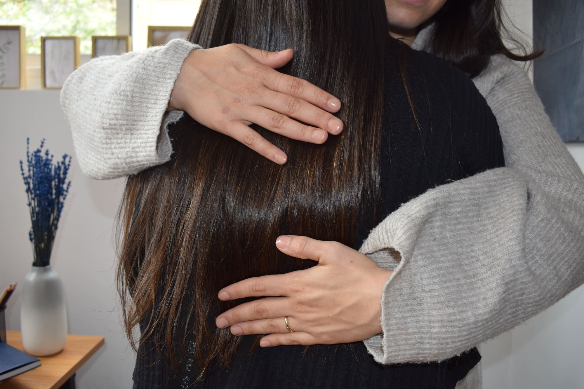 LA EXIGENCIA Y LA CRÍTICA PUEDEN SER COMPAÑERAS DE VIAJE LA EXIGENCIA Y LA CRÍTICA PUEDEN SER COMPAÑERAS DE VIAJE